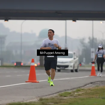 Runner Photo 7211646