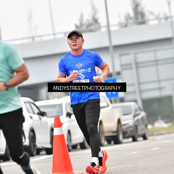 Runner Photo 7211677