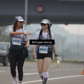 Runner Photo 7211685