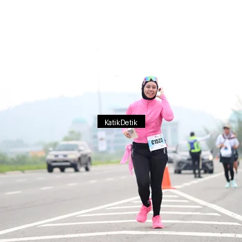 Runner Photo 7211693