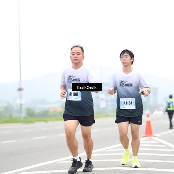 Runner Photo 7211701