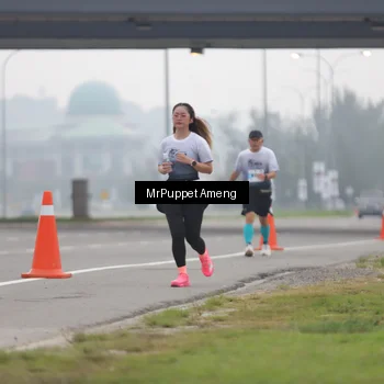 Runner Photo 7211702