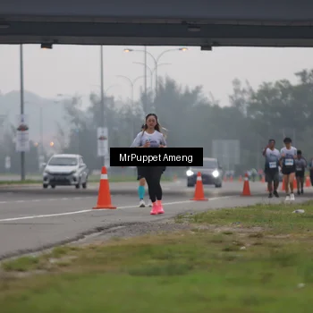 Runner Photo 7211703