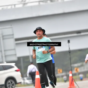 Runner Photo 7211718