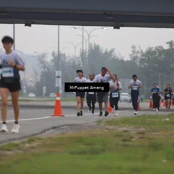 Runner Photo 7211745