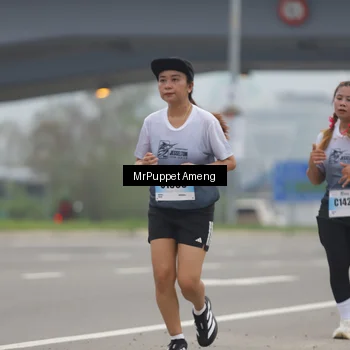 Runner Photo 7211767