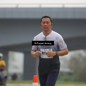 Runner Photo 7211805