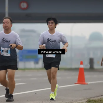 Runner Photo 7211870