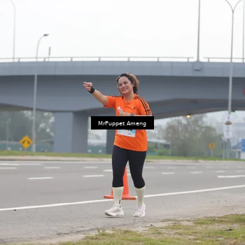 Runner Photo 7211871