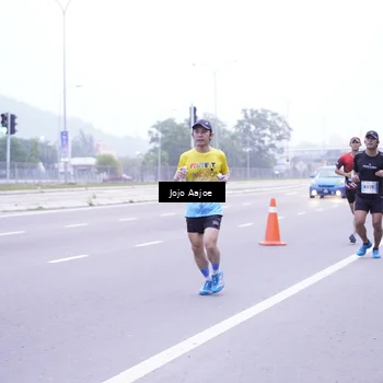 Runner Photo 7211886