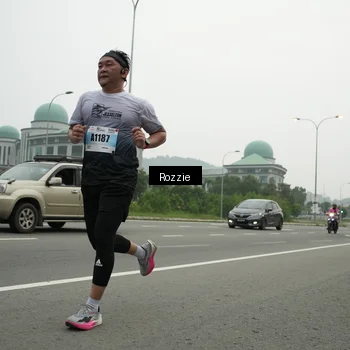 Runner Photo 7211933