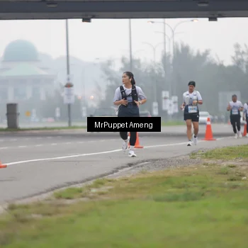 Runner Photo 7211942