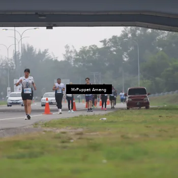 Runner Photo 7211950