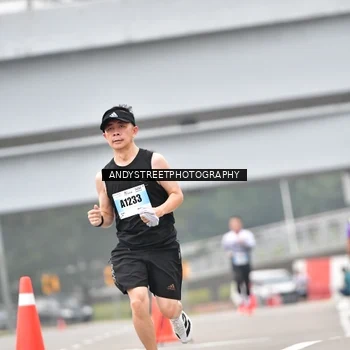 Runner Photo 7212035