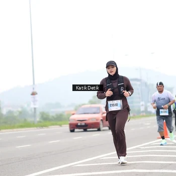 Runner Photo 7212050