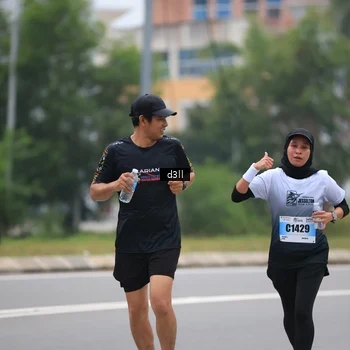 Runner Photo 7212063