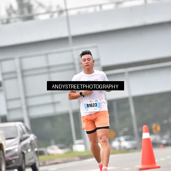 Runner Photo 7212098