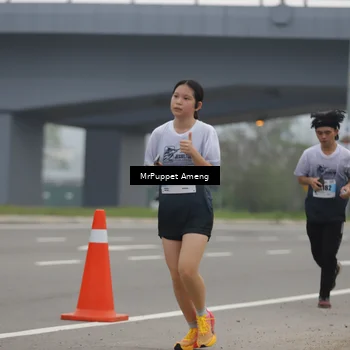 Runner Photo 7212106