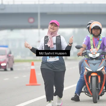 Runner Photo 7212121