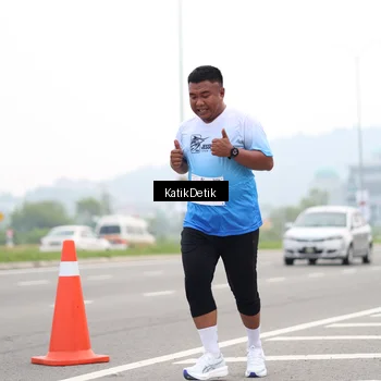 Runner Photo 7212125