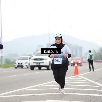 Runner Photo 7212173
