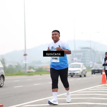 Runner Photo 7212233