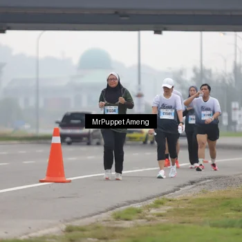 Runner Photo 7212242