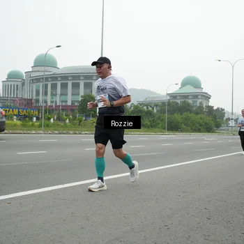 Runner Photo 7212298
