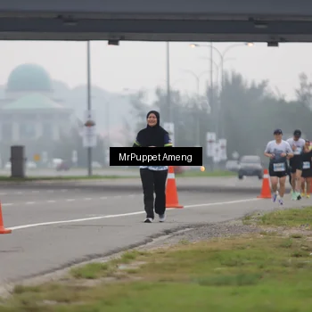 Runner Photo 7212314