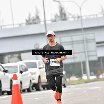 Runner Photo 7212335