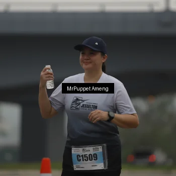 Runner Photo 7212342