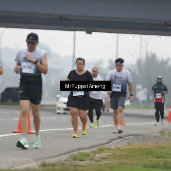 Runner Photo 7212348
