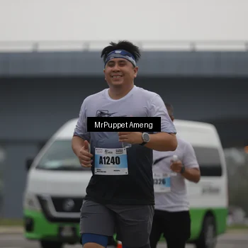 Runner Photo 7212368