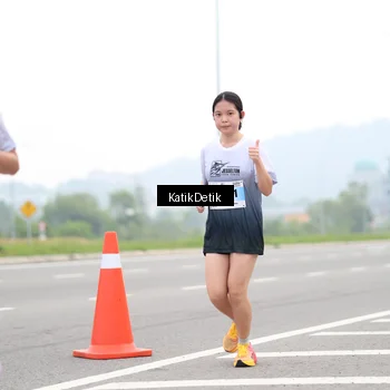 Runner Photo 7212441