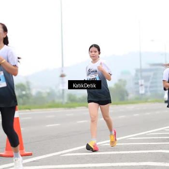 Runner Photo 7212445