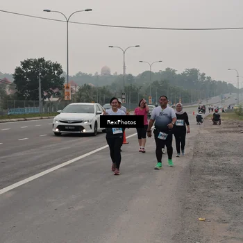 Runner Photo 7212475