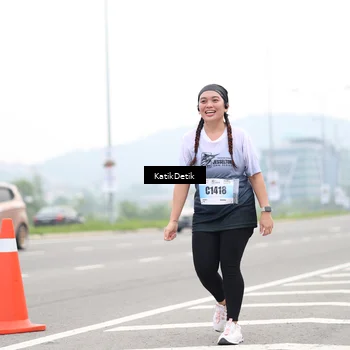 Runner Photo 7212479