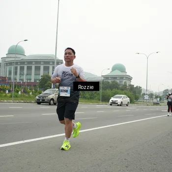 Runner Photo 7212533
