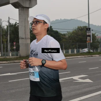 Runner Photo 7212554