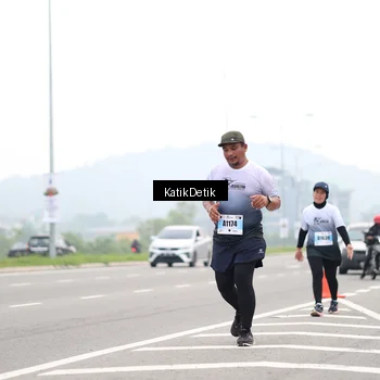 Runner Photo 7212583