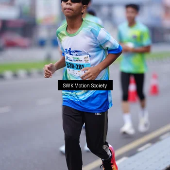 Runner Photo 7212640