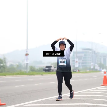 Runner Photo 7212649
