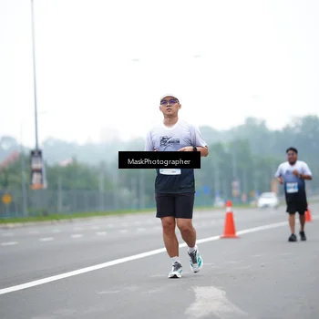 Runner Photo 7212661