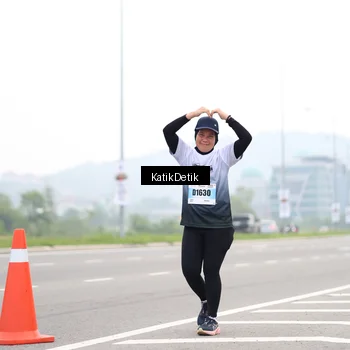 Runner Photo 7212668