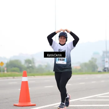 Runner Photo 7212672
