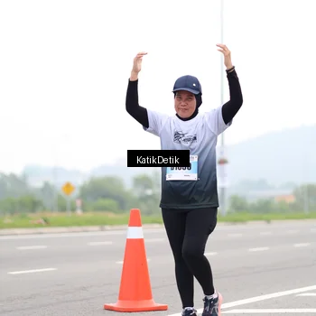 Runner Photo 7212682