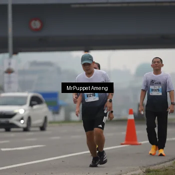 Runner Photo 7212740