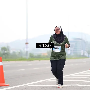 Runner Photo 7212778