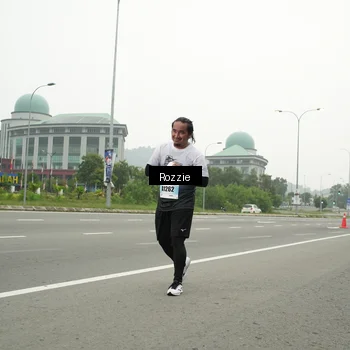Runner Photo 7212801
