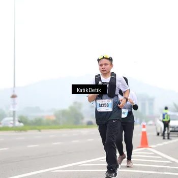 Runner Photo 7212883